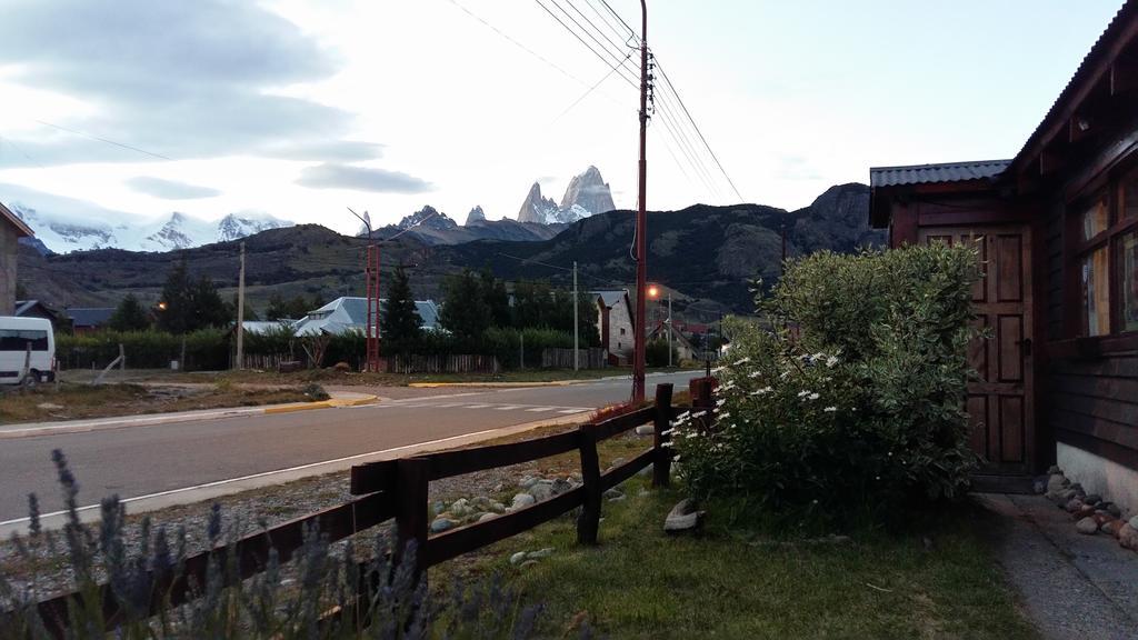 Cabanas Cerro Torre Villa เอลชัลเตน ภายนอก รูปภาพ